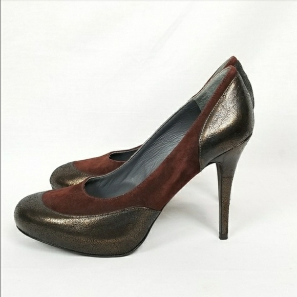 Donald J Pliner suede Heels - Picture 1 of 8